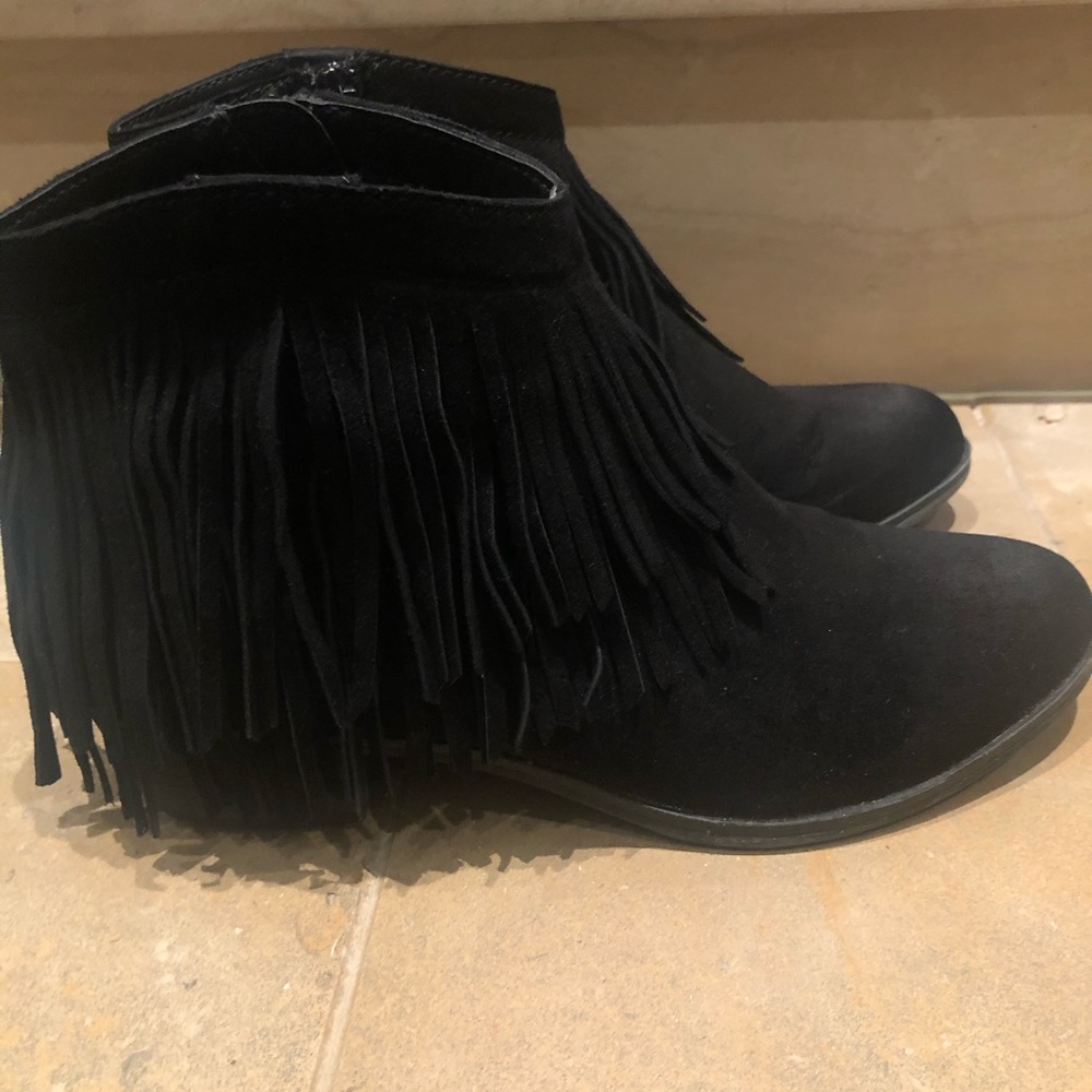 Booties - Picture 3 of 5